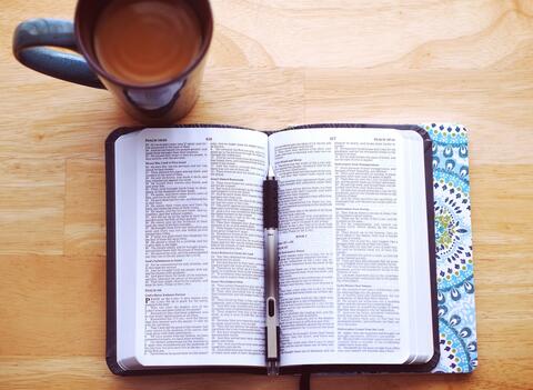 Bild2 woher kommt die Bibel